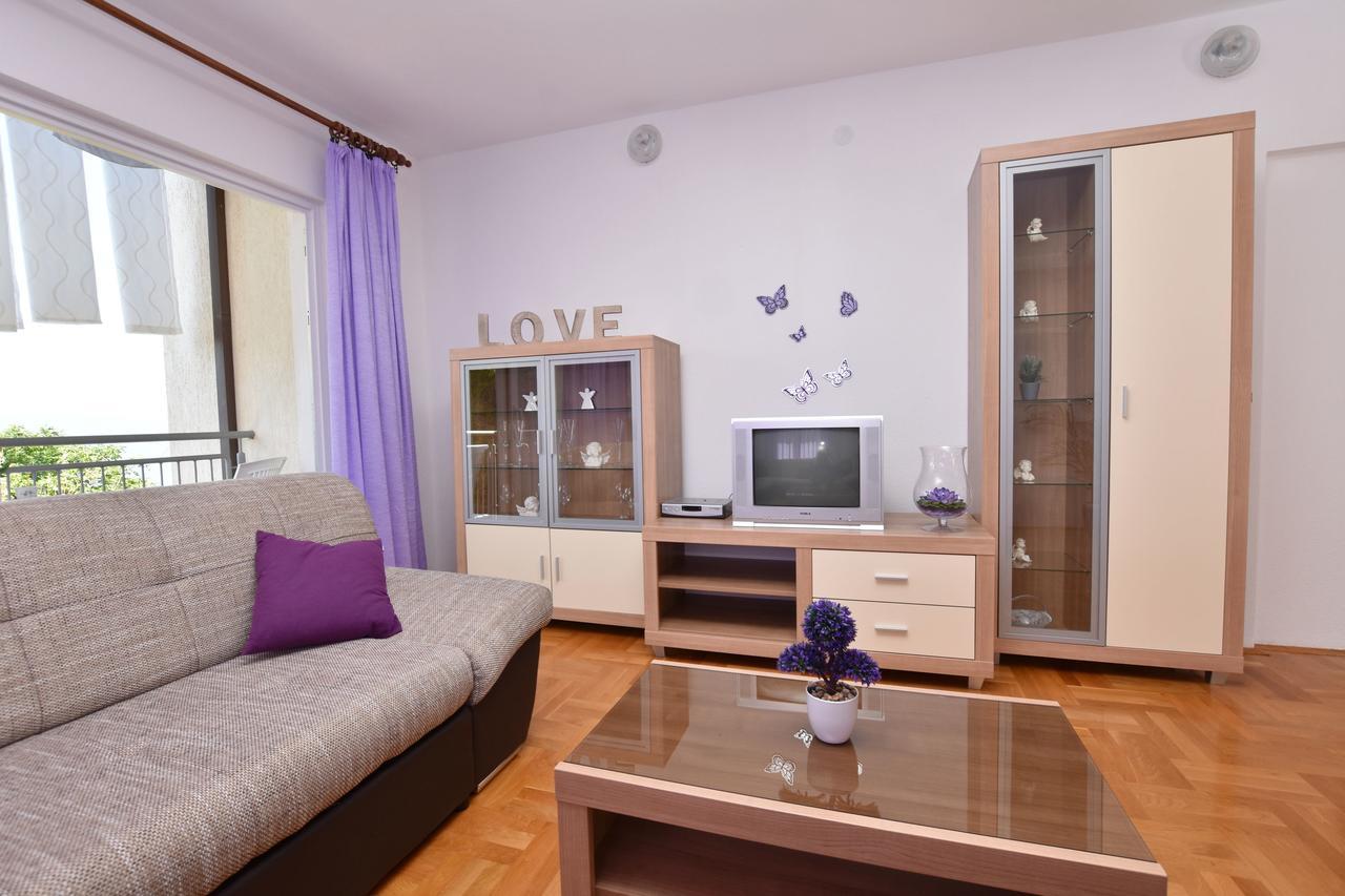 Apartment Angelina Brela Εξωτερικό φωτογραφία