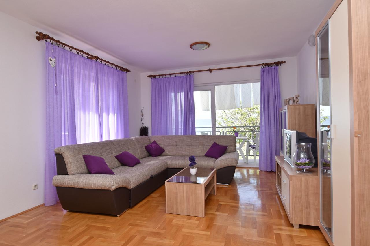 Apartment Angelina Brela Εξωτερικό φωτογραφία